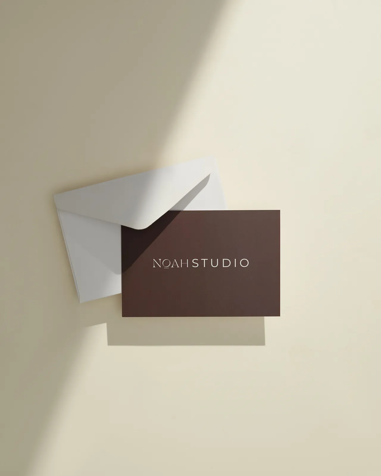 Thank you card kèm phong bì đồng bộ thương hiệu