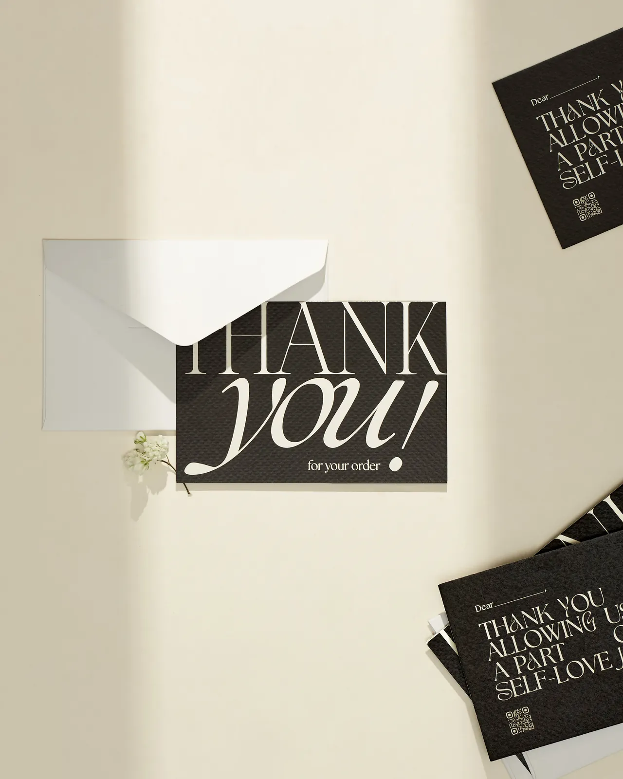 Mẫu thank you card Hoka sản xuất 5